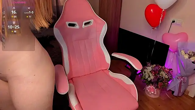 Snapshot of Jane_Paws chatting on February 2025 05:03:02 AM Jane Paws online show from February 2025 05:03:02 AM