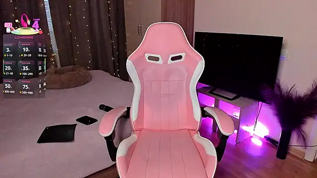 Snapshot of Jane_Paws chatting on December 2025 03:15:02 AM Jane Paws online show from December 2025 03:15:02 AM