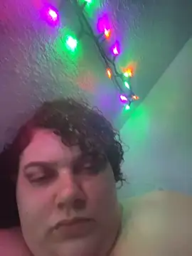 Snapshot of lolabun247 chatting on November 2025 11:10:02 AM lolabun247 online show from November 2025 11:10:02 AM