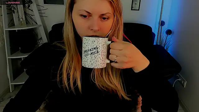 SmilingEmily  online show from March 2025 07:24:01 AM