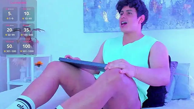 Snapshot of arminjones1 chatting on October 2025 03:43:02 AM arminjones1 online show from October 2025 03:43:02 AM