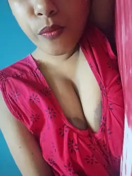 Snapshot of sexyindi_couple chatting on July 2026 07:59:02 AM sexyindi couple online show from July 2026 07:59:02 AM