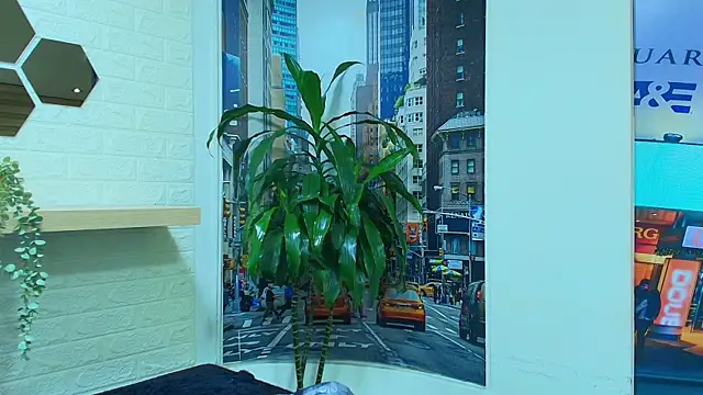 Naughty Kittenm online show from March 2025 10:24:01 AM