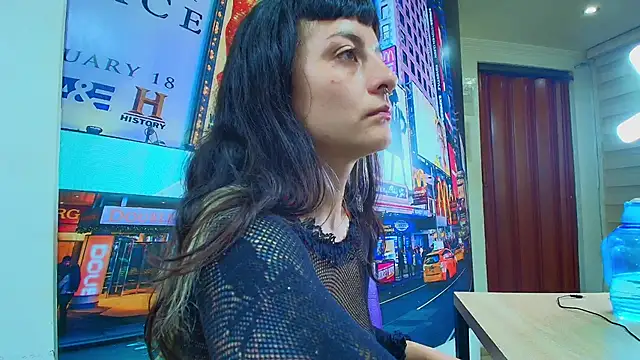 Naughty Kittenm online show from March 2025 02:34:01 PM