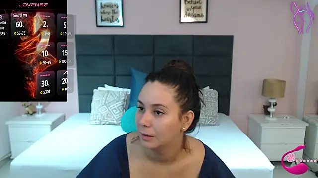 Snapshot of MadisonJenner chatting on September 2025 11:23:02 AM MadisonJenner online show from September 2025 11:23:02 AM