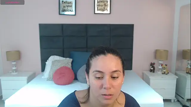 MadisonJenner online show from November 2025 03:56:02 PM