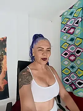 Snapshot of freyadevil333 chatting on October 2025 01:43:02 PM freyadevil333 online show from October 2025 01:43:02 PM