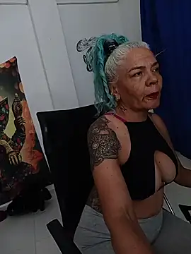 freyadevil333 online show from February 2026 05:46:02 AM