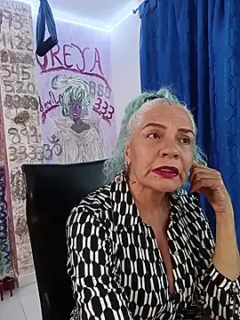 Snapshot of freyadevil333 chatting on June 2026 05:10:02 AM freyadevil333 online show from June 2026 05:10:02 AM