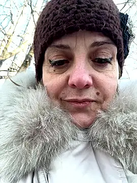 Sunbelxx online show from January 2026 11:37:02 AM