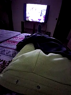 Snapshot of Hunter1523 chatting on November 2025 11:04:02 PM Hunter1523 online show from November 2025 11:04:02 PM