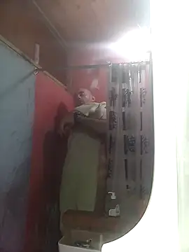 Snapshot of Pela1984 chatting on October 2025 03:09:01 AM Pela1984 online show from October 2025 03:09:01 AM