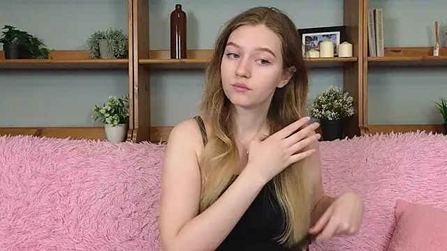 Ksuhesa online show from November 2025 01:16:01 AM