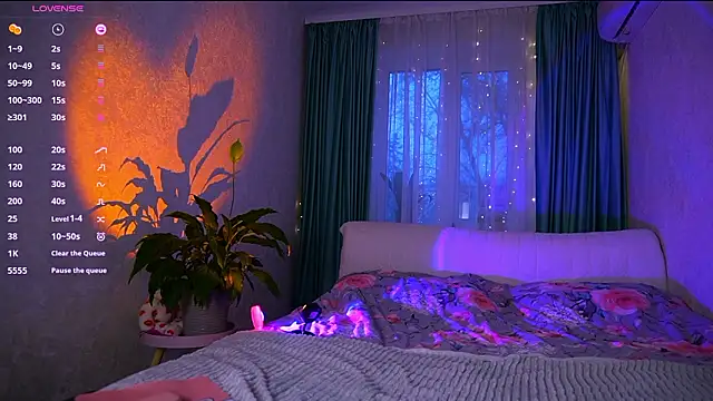 soffy  kisss online show from March 2026 04:11:02 PM