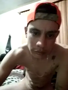 Snapshot of chicovergudo27 chatting on November 2025 12:49:02 AM chicovergudo27 online show from November 2025 12:49:02 AM