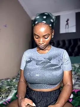 Candy-Heart online show from January 2026 11:51:02 PM