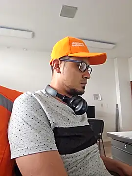 jhacks28 online show from September 2025 07:24:02 PM