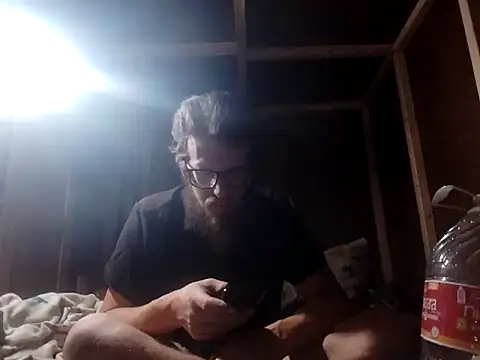 hothippie420 online show from May 2026 10:50:03 PM