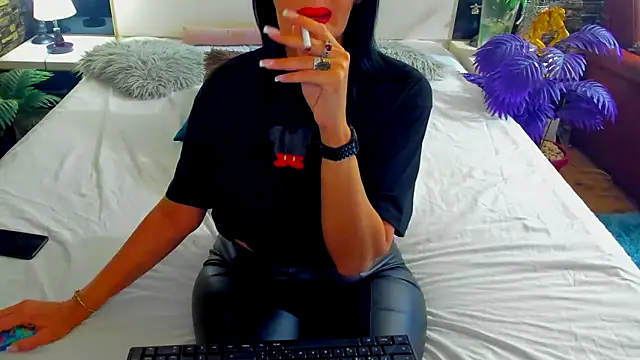 shannon4u online show from February 2026 06:55:02 PM