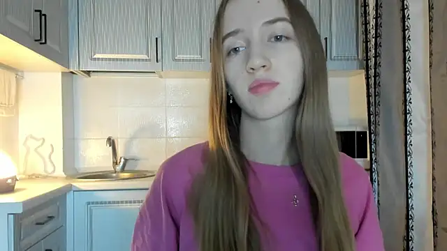 Snapshot of leslie_my_lovee chatting on November 2025 07:58:01 PM leslie my lovee online show from November 2025 07:58:01 PM