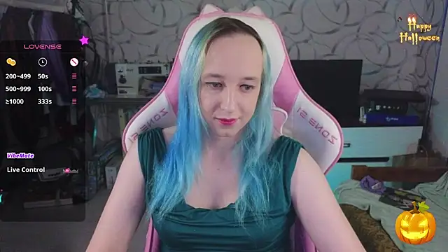 TheTrixy online show from October 2025 09:11:01 AM