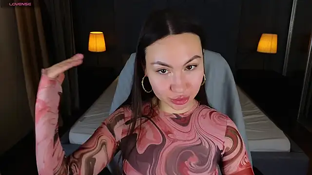 Snapshot of GIGI_BENNET chatting on December 2024 05:18:02 AM GIGI BENNET online show from December 2024 05:18:02 AM