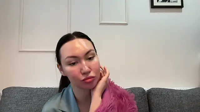 Snapshot of GIGI_BENNET chatting on March 2025 08:10:02 AM GIGI BENNET online show from March 2025 08:10:02 AM