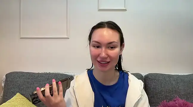 Snapshot of GIGI_BENNET chatting on March 2025 08:03:02 AM GIGI BENNET online show from March 2025 08:03:02 AM