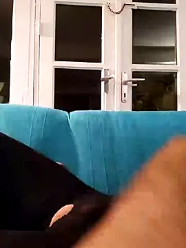 terisdfg online show from October 2025 05:35:02 PM