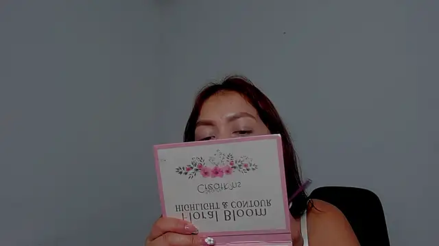 Snapshot of Miaa_Garcia chatting on October 2025 09:53:01 PM Miaa Garcia online show from October 2025 09:53:01 PM