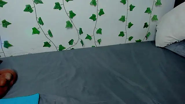 Snapshot of Miaa_Garcia chatting on December 2025 12:27:02 AM Miaa Garcia online show from December 2025 12:27:02 AM