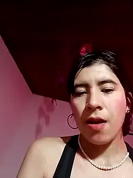 Yeimy sweetf online show from February 2025 04:35:01 PM