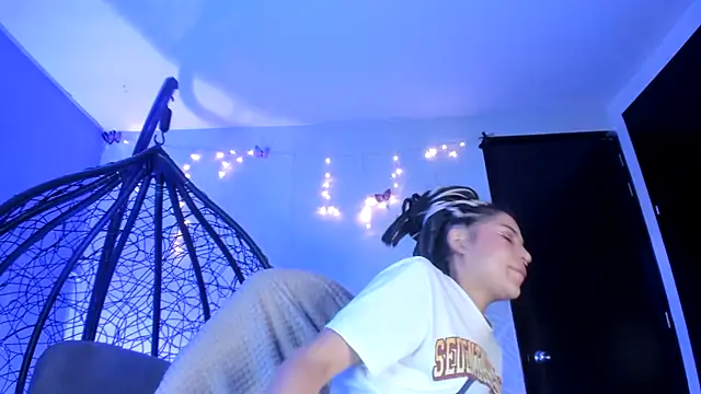 Hellen dumont online show from February 2025 02:25:01 AM