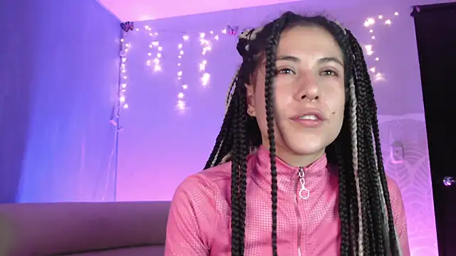 Hellen dumont online show from February 2025 08:39:01 AM