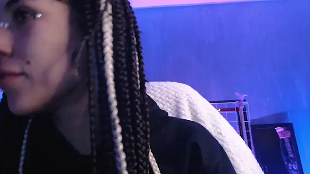 Hellen dumont online show from March 2025 02:17:02 AM