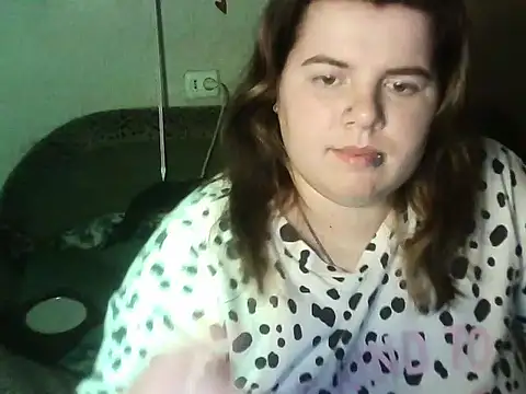 so shy online show from November 2025 07:27:02 PM