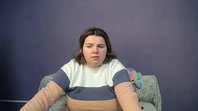 so shy online show from April 2026 06:14:01 AM