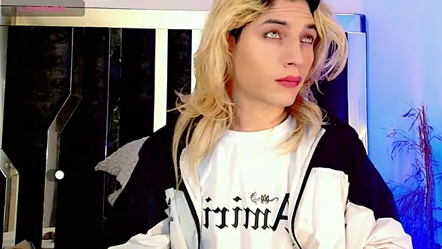 Snapshot of honey_skin chatting on November 2025 02:54:01 AM honey skin online show from November 2025 02:54:01 AM