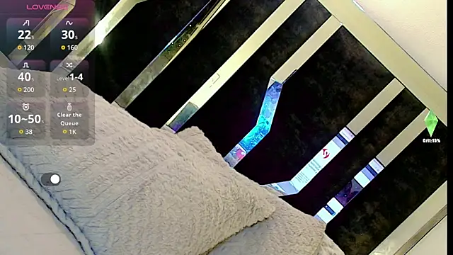 Snapshot of honey_skin chatting on December 2025 10:59:02 PM honey skin online show from December 2025 10:59:02 PM