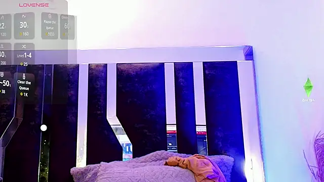 Snapshot of honey_skin chatting on December 2025 08:10:01 AM honey skin online show from December 2025 08:10:01 AM