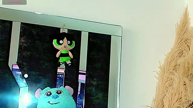 honey skin online show from April 2026 07:14:01 PM