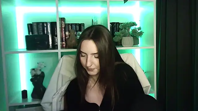 X Alisa online show from March 2026 07:31:01 PM