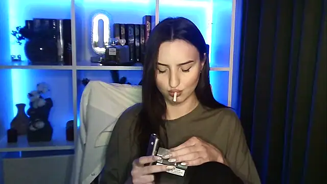 X Alisa online show from April 2026 06:23:02 PM