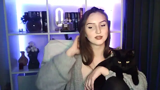 X Alisa online show from April 2026 06:16:02 PM