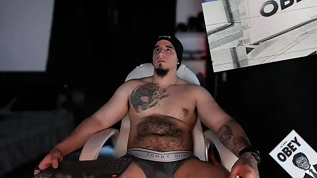 kingbear777 online show from February 2025 12:19:02 AM