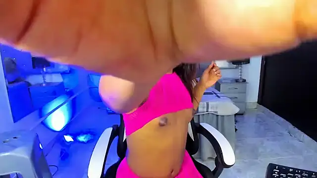 Snapshot of Orianadollx chatting on February 2025 11:40:02 AM Orianadollx online show from February 2025 11:40:02 AM