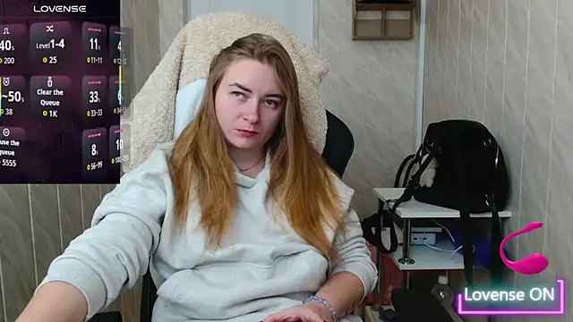 ElenaMaeer online show from November 2025 09:06:02 AM