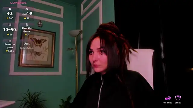 1Munique online show from December 2025 03:29:01 PM