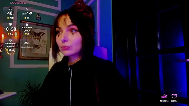 1Munique online show from December 2025 04:24:01 PM