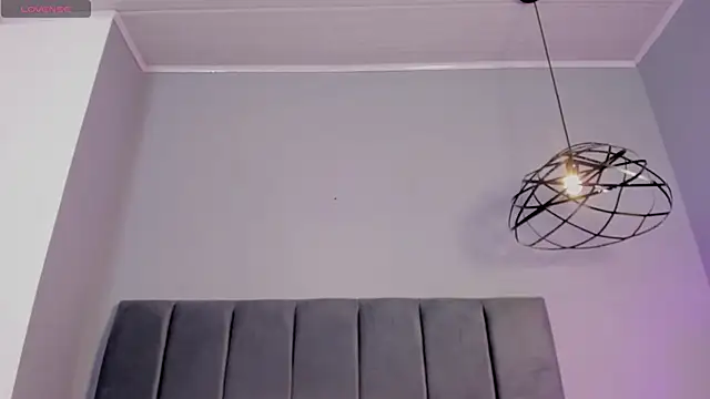 ScarletGV online show from November 2025 10:40:01 PM